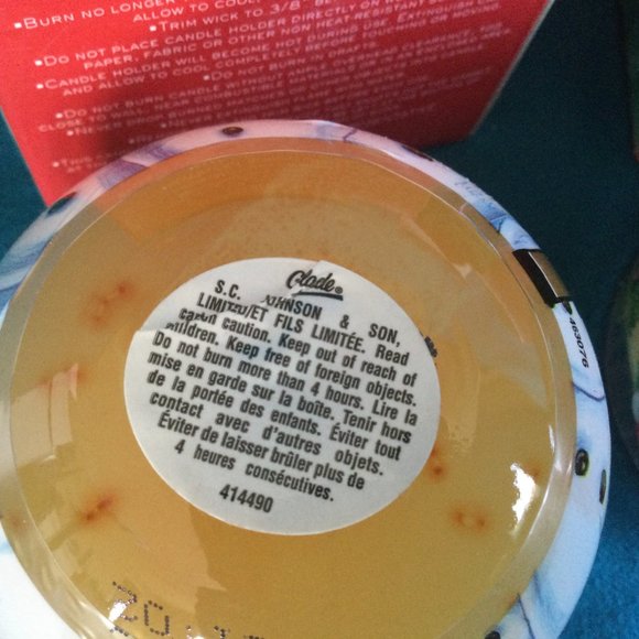 Avon Christmas Pair of Candles Scented Peppermint Holiday Greens 2000 - Picture 6 of 7